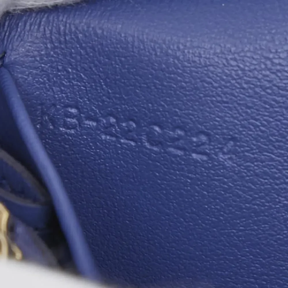 Salvatore Ferragamo height width